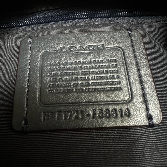 Coach - Picture 5 of 12